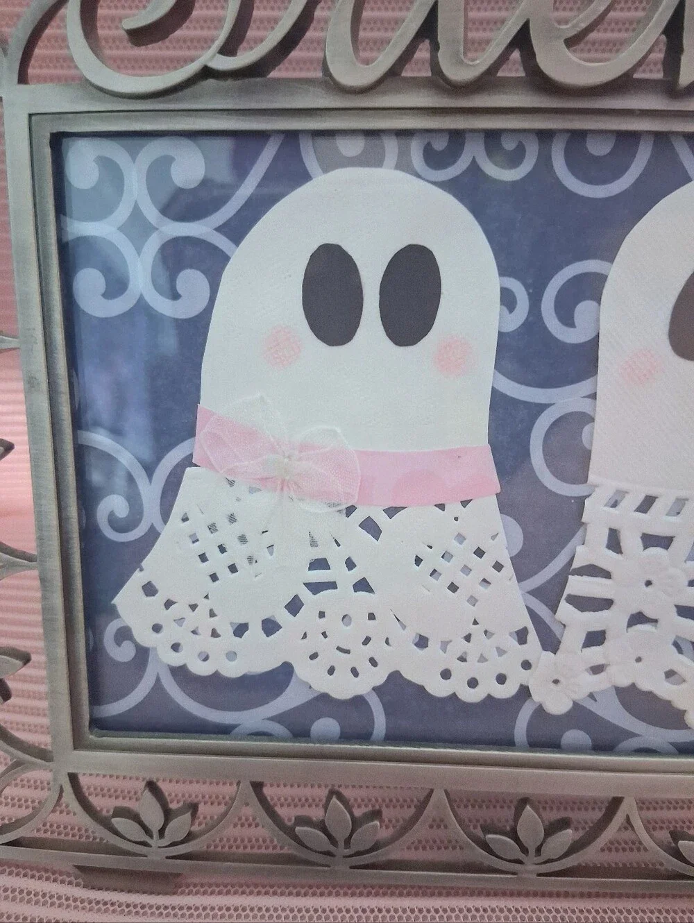 Summerween GHOUL FRIENDS Dainty Doily Paper Portrait Cute Halloween Spirits